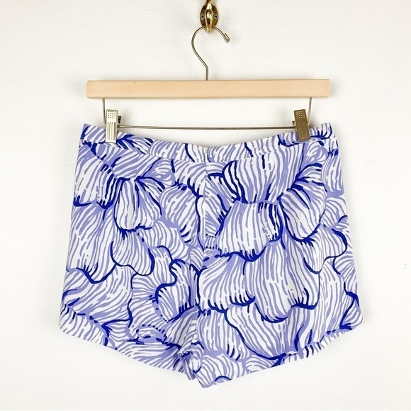 Lilly Pulitzer Women’s Blue Sea Shell Lightweight Shorts Sz 2 - Picture 2 of 7
